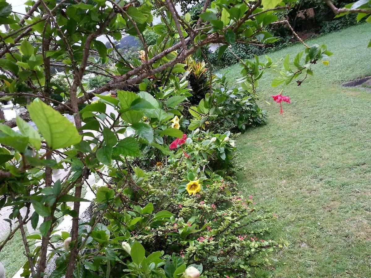 Saltaire Bungalow Rose Hall 10 Mins Hike To Beach Montego Bay Holiday home