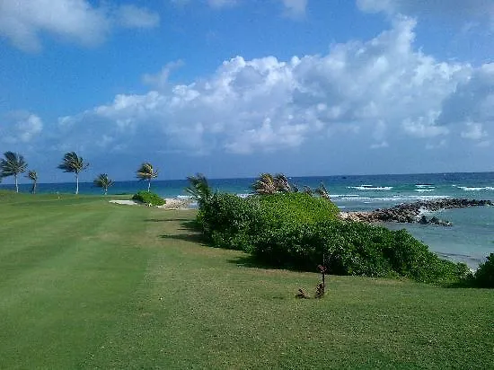 Holiday home Saltaire Bungalow Rose Hall 10 Mins Hike To Beach Montego Bay